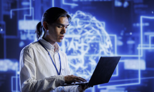 Ile zarabia specjalista CyberAI w 2025 r.?