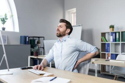 Siedzący tryb życia niszczy Twoje mięśnie pośladkowe – poznaj skuteczne rozwiązanie